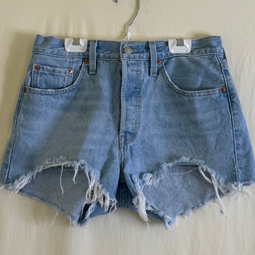 Boho Classic Levi’s 501 High Rise Cutoff Shorts Distressed Button Fly Size 28
